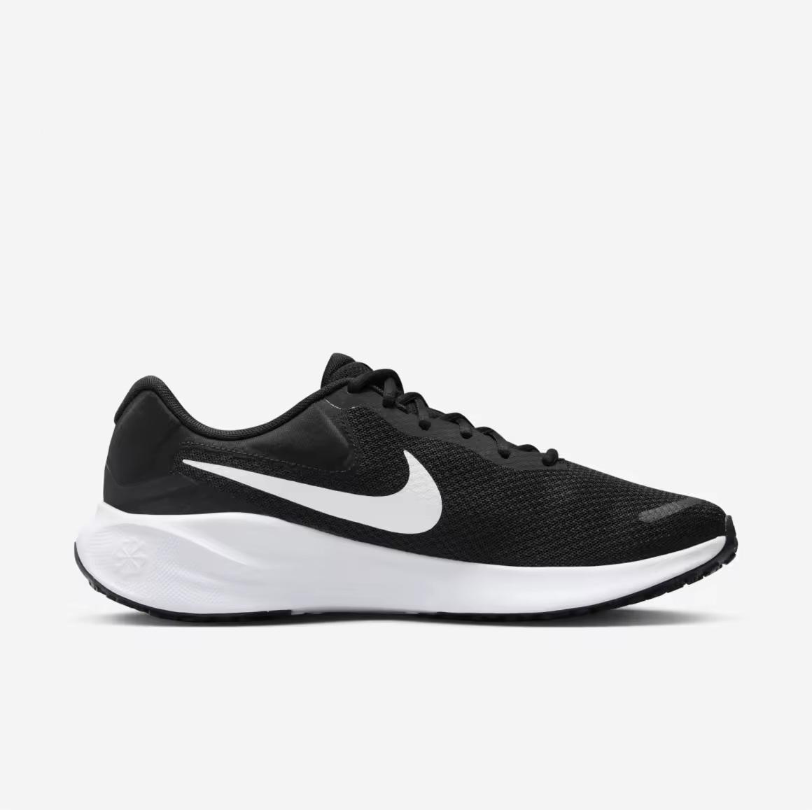 Nike Men's Revolution 7 Shoes image