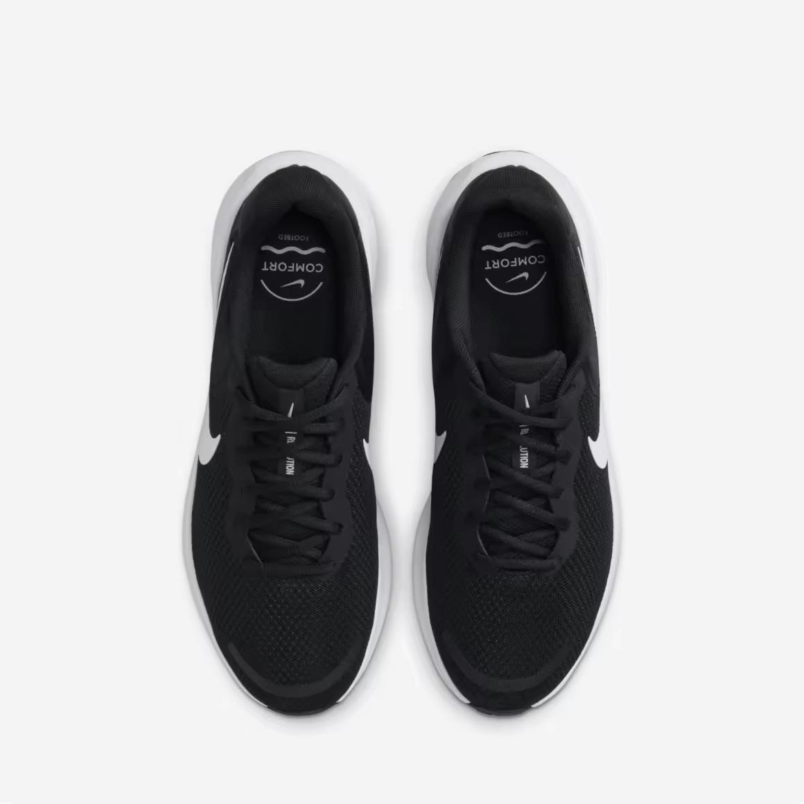 Nike Men's Revolution 7 Shoes image