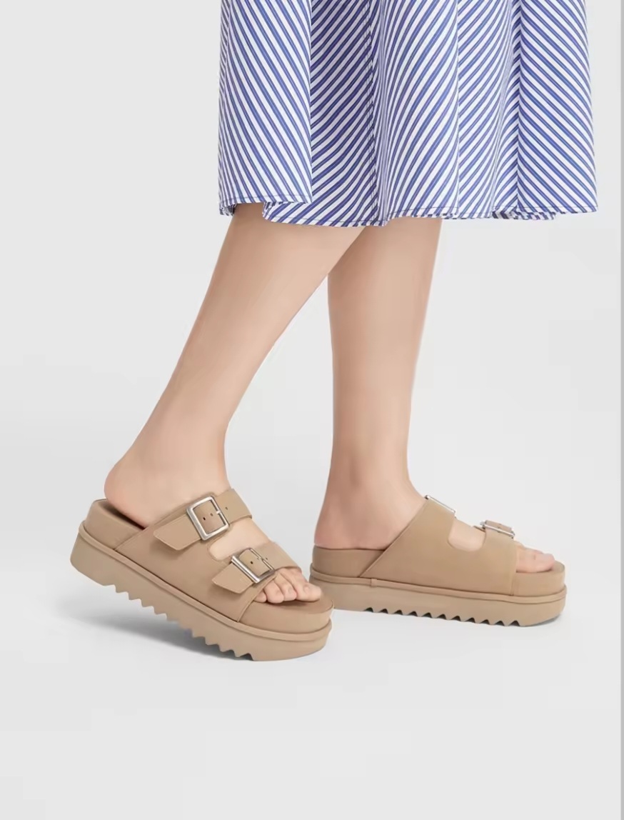 Charles & Keith | Spring Chunky Heel Square Buckle Slipper image
